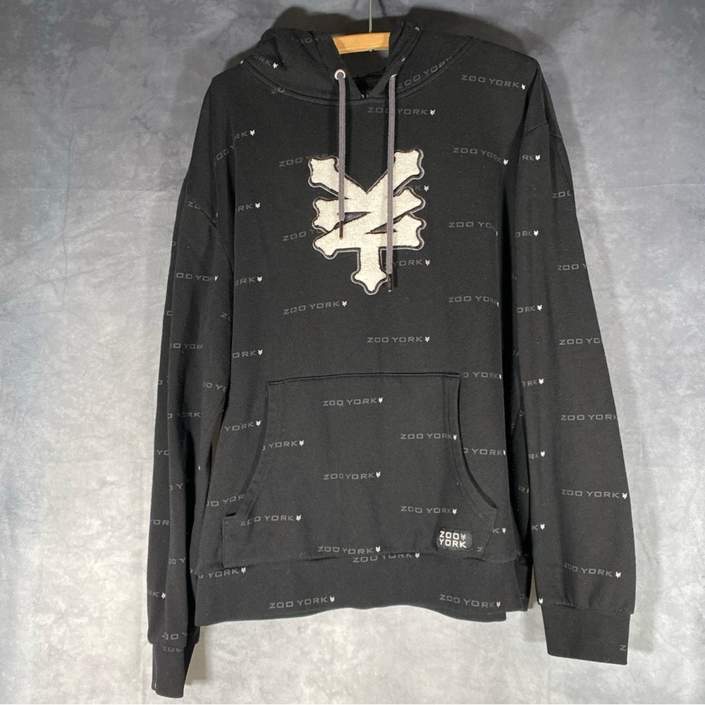 Zoo York Mens Vintage Hoodie XL Black Pullover All Over Print‎ Skate Streetwear